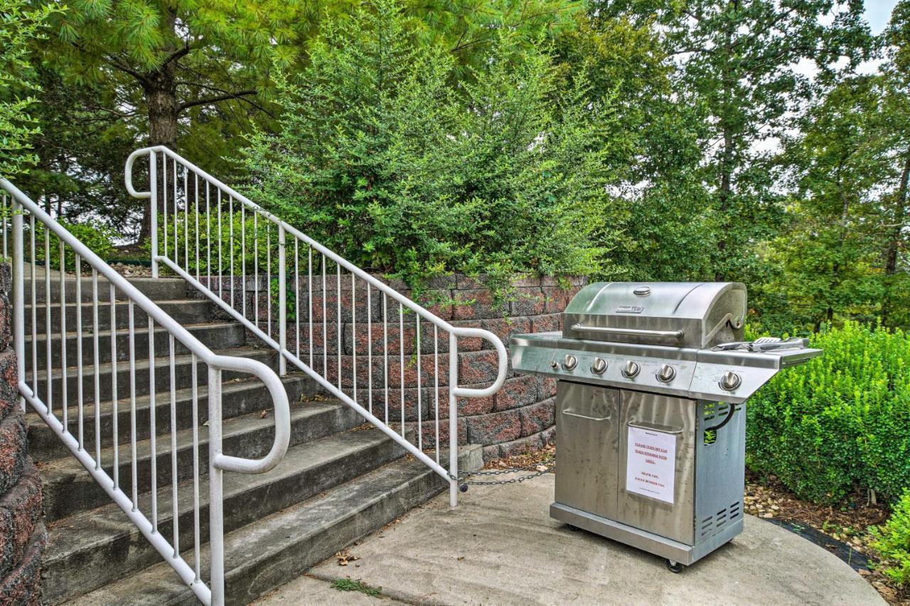 Inviting Branson Condo With Outdoor Dining Area ภายนอก รูปภาพ